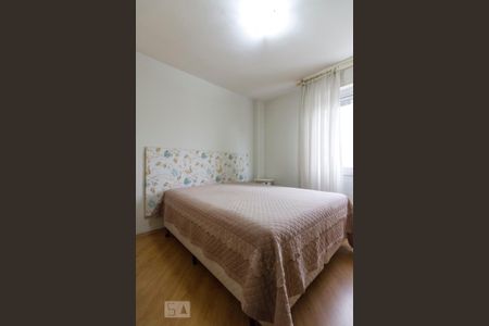 Apartamento à venda com 120m², 2 quartos e 1 vaga Apartamento à venda com 120m², 2 quartos e 1 vagaQuarto 2
