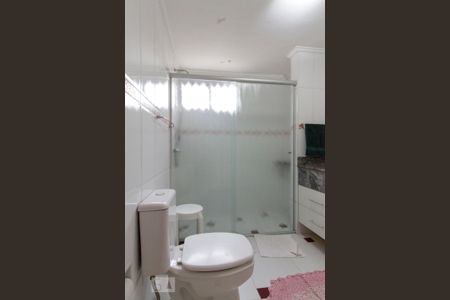 Apartamento à venda com 120m², 2 quartos e 1 vaga Apartamento à venda com 120m², 2 quartos e 1 vagaBox do Banheiro Social