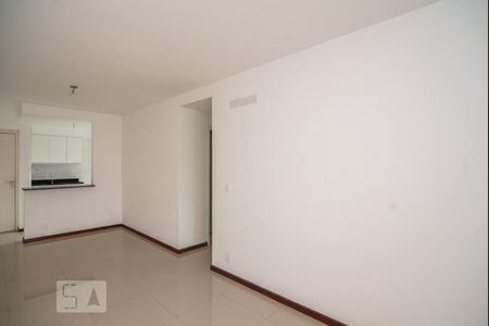 Sala de apartamento para alugar com 2 quartos, 70m² em Vila Isabel, Rio de Janeiro