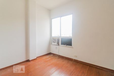 Quarto 1 de apartamento para alugar com 2 quartos, 85m² em Copacabana, Rio de Janeiro