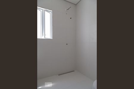 Banheiro  de casa à venda com 3 quartos, 190m² em Cambuci, São Paulo