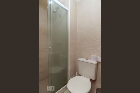 Banheiro de apartamento para alugar com 2 quartos, 52m² em Engenho de Dentro, Rio de Janeiro