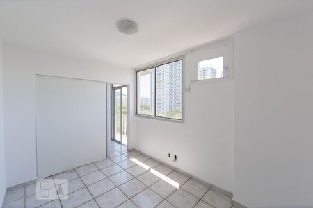Quarto 1 de apartamento para alugar com 2 quartos, 60m² em Barra da Tijuca, Rio de Janeiro