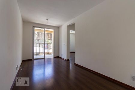 Sala de apartamento para alugar com 2 quartos, 50m² em Planalto, Belo Horizonte