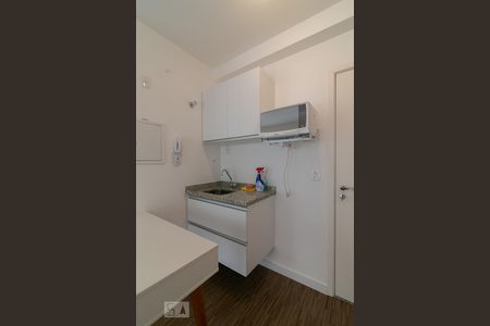 Espaço da cozinha de kitnet/studio para alugar com 1 quarto, 28m² em Aclimação, São Paulo