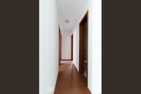 Apartamento para alugar com 72m², 3 quartos e 1 vaga Apartamento para alugar com 72m², 3 quartos e 1 vagaCorredor