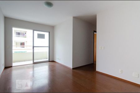 Sala de apartamento para alugar com 3 quartos, 72m² em Mansões Santo Antônio, Campinas