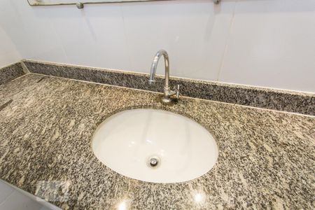 Apartamento à venda com 141m², 4 quartos e 1 vagaBanheiro Suíte (Primeiro Andar)
