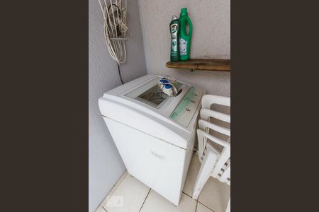 Apartamento à venda com 141m², 4 quartos e 1 vagaÁrea de Serviço (Segundo Andar)