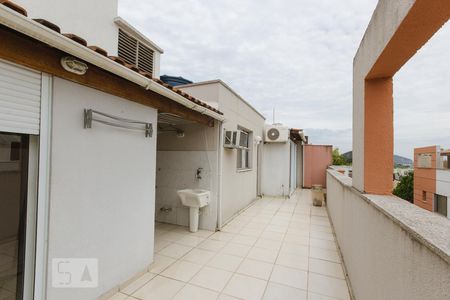 Apartamento à venda com 141m², 4 quartos e 1 vagaÁrea Externa (Segundo Andar)