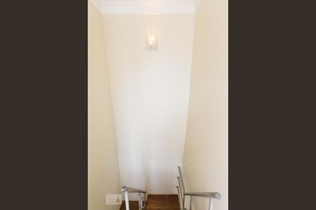 Apartamento à venda com 141m², 4 quartos e 1 vagaEscada (Segundo Andar)