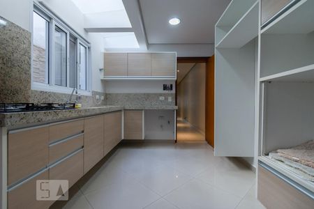 Casa para alugar com 294m², 5 quartos e 2 vagasCozinha