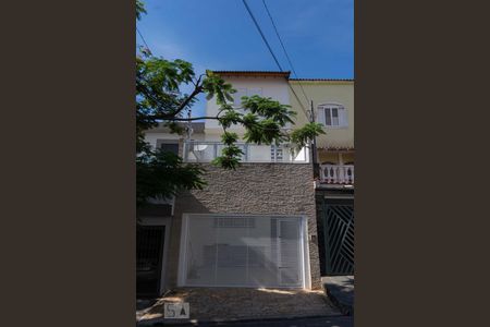 Casa para alugar com 294m², 5 quartos e 2 vagasFachada