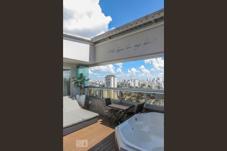 Apartamento para alugar com 142m², 2 quartos e 2 vagasVaranda Suíte