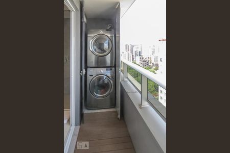 Apartamento para alugar com 142m², 2 quartos e 2 vagasVaranda 2 suíte