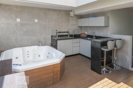 Apartamento para alugar com 142m², 2 quartos e 2 vagasVaranda Suíte