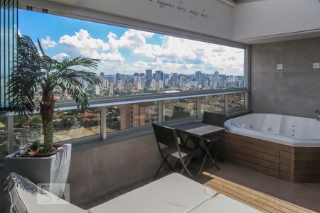 Apartamento para alugar com 142m², 2 quartos e 2 vagasVaranda Suíte