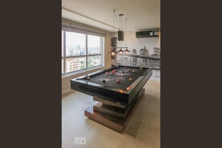 Sala de apartamento para alugar com 2 quartos, 142m² em Vila Olímpia, São Paulo