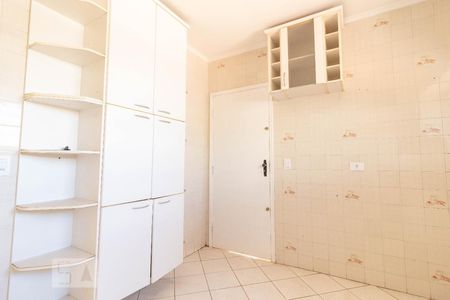 Cozinha de casa para alugar com 3 quartos, 180m² em Jardim Umuarama, São Paulo