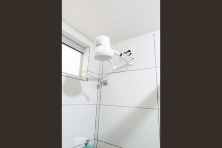 Apartamento à venda com 65m², 2 quartos e 1 vaga Apartamento à venda com 65m², 2 quartos e 1 vagaChuveiro do Banheiro 02
