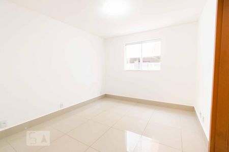 Quarto 01 de apartamento à venda com 2 quartos, 65m² em Taguatinga Centro (taguatinga), Brasília