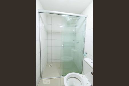 Apartamento à venda com 65m², 2 quartos e 1 vaga Apartamento à venda com 65m², 2 quartos e 1 vagaBanheiro 01