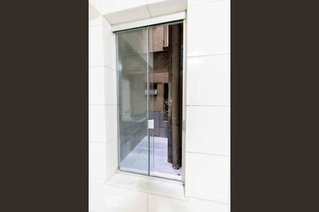 Apartamento à venda com 65m², 2 quartos e 1 vaga Apartamento à venda com 65m², 2 quartos e 1 vagaJanela da Área de Serviço