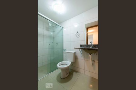 Apartamento à venda com 65m², 2 quartos e 1 vaga Apartamento à venda com 65m², 2 quartos e 1 vagaBanheiro 01