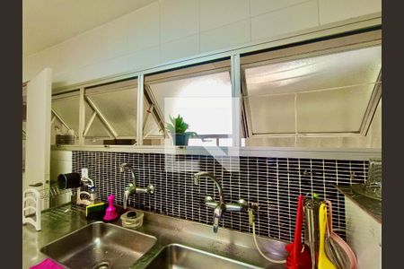 Apartamento para alugar com 280m², 4 quartos e 3 vagasCopa / Cozinha