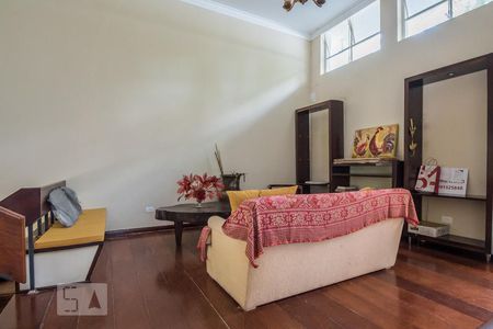 Sala de casa à venda com 4 quartos, 250m² em Chácara Monte Alegre, São Paulo
