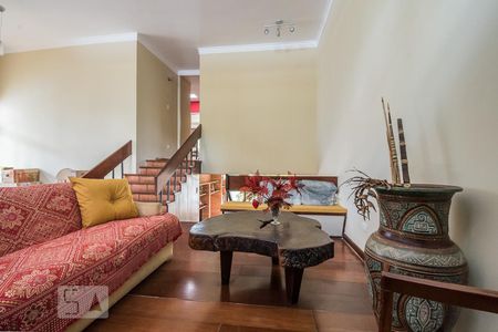 Sala de casa à venda com 4 quartos, 250m² em Chácara Monte Alegre, São Paulo