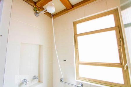 Banheiro social de apartamento para alugar com 3 quartos, 200m² em Centro, Santo André
