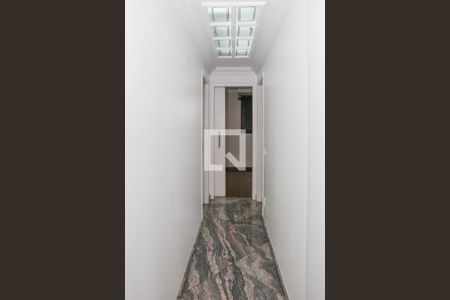 Corredor de apartamento à venda com 3 quartos, 116m² em Vila Romana, São Paulo