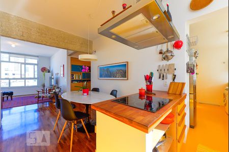 Apartamento para alugar com 85m², 2 quartos e 1 vaga Apartamento para alugar com 85m², 2 quartos e 1 vagaCozinha