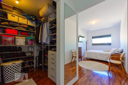 Apartamento para alugar com 85m², 2 quartos e 1 vaga Apartamento para alugar com 85m², 2 quartos e 1 vagaCloset Suíte