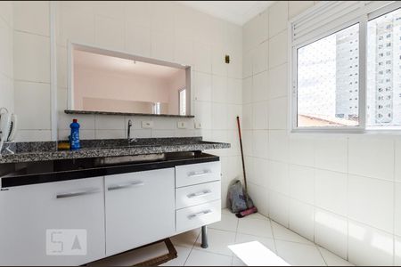 Cozinha de apartamento para alugar com 2 quartos, 50m² em Vila Osasco, Osasco