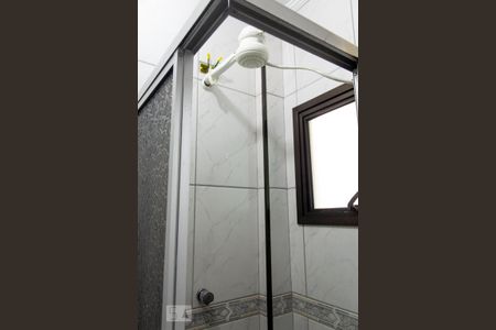 Apartamento para alugar com 78m², 2 quartos e 1 vaga Apartamento para alugar com 78m², 2 quartos e 1 vagaBanheiro da Suíte