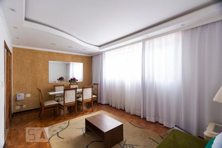Sala de casa para alugar com 3 quartos, 200m² em Vila Monte Alegre, São Paulo