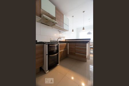 Casa para alugar com 200m², 3 quartos e 2 vagasCozinha