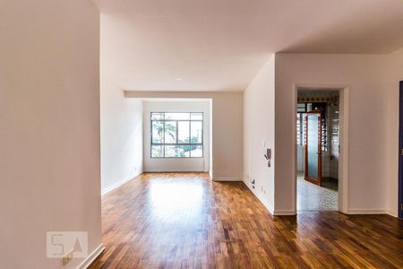 Sala de apartamento para alugar com 3 quartos, 106m² em Perdizes, São Paulo