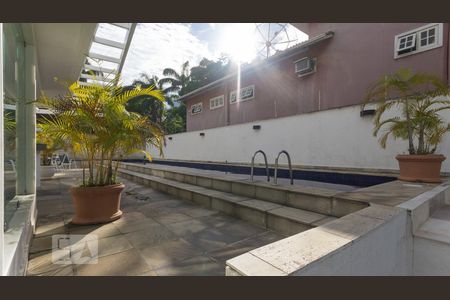 Apartamento à venda com 89m², 1 quarto e 1 vagaPiscina