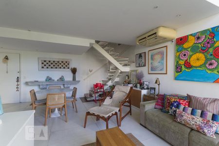 Apartamento à venda com 89m², 1 quarto e 1 vagaSala