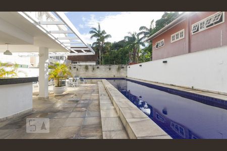 Apartamento à venda com 89m², 1 quarto e 1 vagaPiscina