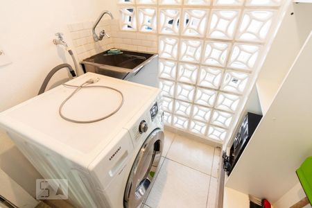 Apartamento à venda com 74m², 2 quartos e 2 vagasÁrea de Serviço