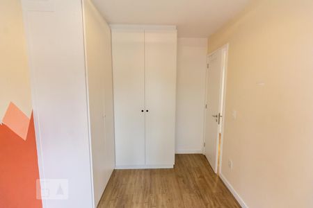 Apartamento à venda com 74m², 2 quartos e 2 vagasQuarto 01