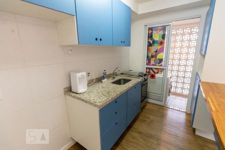 Apartamento à venda com 74m², 2 quartos e 2 vagasCozinha