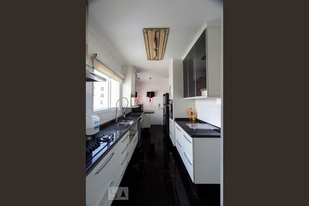 Apartamento para alugar com 172m², 3 quartos e 4 vagasCozinha