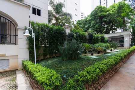 Apartamento para alugar com 172m², 3 quartos e 4 vagasFachada