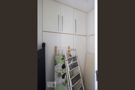 Apartamento para alugar com 172m², 3 quartos e 4 vagasQuarto de serviço 2