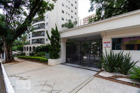 Apartamento para alugar com 172m², 3 quartos e 4 vagasFachada